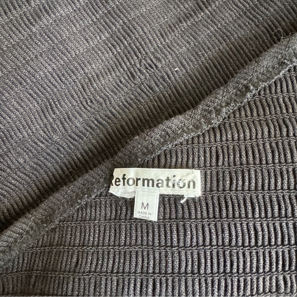 Reformation women’s one shoulder black top - Picture 2 of 6